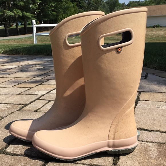 blush pink rain boots